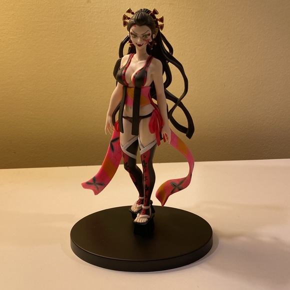 Demon Slayer Daki Figure 7” with Box - Picture 2 of 7